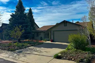6719 E Eagle Crest Dr, Flagstaff, AZ 86004 - Photo 1