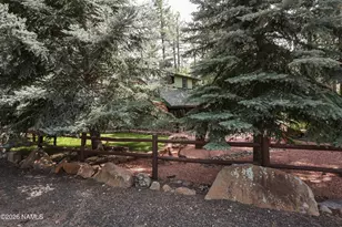 25 W Janice Pl, Munds Park, AZ 86017 - Photo 9