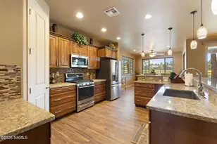 530 S Pinehurst Dr, Williams, AZ 86046 - Photo 13