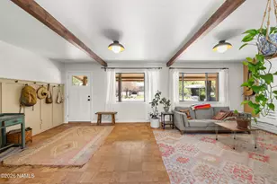 213 E Zuni Dr, Flagstaff, AZ 86005 - Photo 9