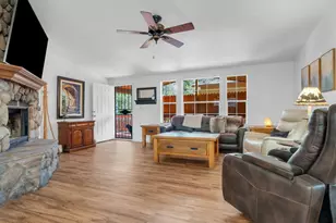 105 E Cedar Wood Dr, Munds Park, AZ 86017 - Photo 1
