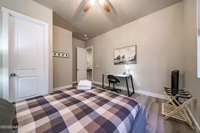 2409 S Luginbuhl Street S, Flagstaff, AZ 86001 - Photo 27