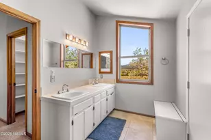 8080 Yancey Ln, Flagstaff, AZ 86004 - Photo 29