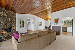 1886 N Edgewood St, Flagstaff, AZ 86004 - Photo 5