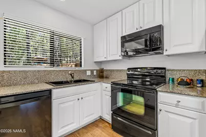 1886 N Edgewood Street, Flagstaff, AZ 86004 - Photo 13