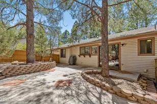 1886 N Edgewood St, Flagstaff, AZ 86004 - Photo 25