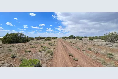 227 Mountain Cat Road, Williams, AZ 86046 - Photo 9