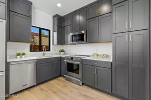 302 W Oak Ave, Flagstaff, AZ 86001 - Photo 5