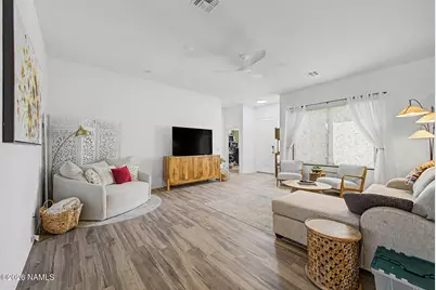 1405 S Park Grove Circle, Gilbert, AZ 85296 - Photo 3