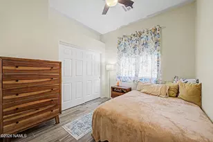 1405 S Park Grove Cir, Gilbert, AZ 85296 - Photo 11