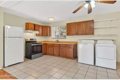 4028 Canyon Loop, Flagstaff, AZ 86005 - Photo 9