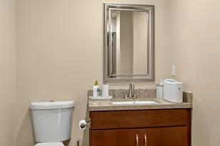 1300 N Rim Dr, Flagstaff, AZ 86001 - Photo 27