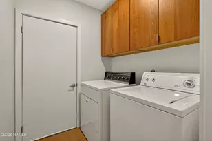 2008 N Fox Hill Rd, Flagstaff, AZ 86004 - Photo 19