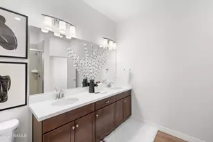 310 W Birch Ave, Flagstaff, AZ 86001 - Photo 33