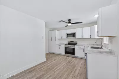 2829 N Schevene Boulevard, Flagstaff, AZ 86004 - Photo 9