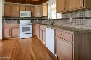 440 E Navajo Rd, Munds Park, AZ 86017 - Photo 9