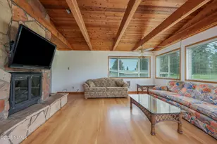 440 E Navajo Rd, Munds Park, AZ 86017 - Photo 13