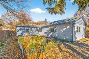 3035 E Lewis Dr, Flagstaff, AZ 86004 - Photo 13