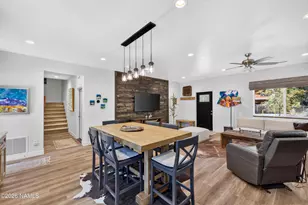 328 Kiowa, Flagstaff, AZ 86005 - Photo 9