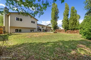 3615 E Fox Lair Dr, Flagstaff, AZ 86004 - Photo 27