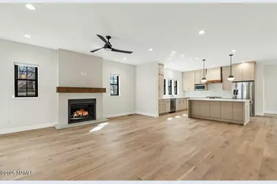 803 W Aspen Avenue, Flagstaff, AZ 86001 - Photo 5