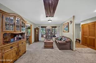 8611 N Pleasant Valley Way, Flagstaff, AZ 86004 - Photo 17