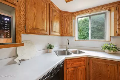3204 N Childress Street, Flagstaff, AZ 86004 - Photo 11