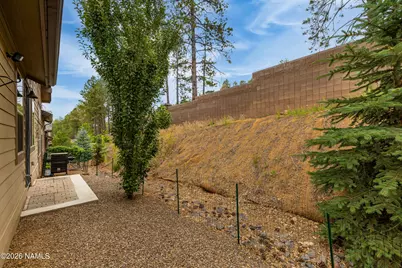 2489 W Mission Timber Circle, Flagstaff, AZ 86001 - Photo 15