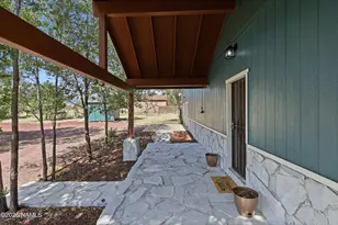 11285 Homestead Ln, Flagstaff, AZ 86004 - Photo 3