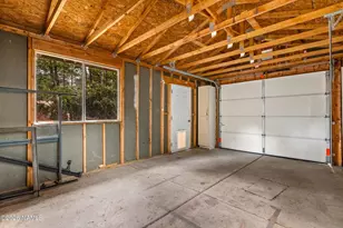 937 Omaha, Flagstaff, AZ 86005 - Photo 19