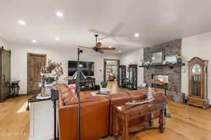 300 Fairway Dr, Williams, AZ 86046 - Photo 7