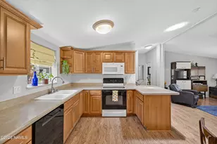 2460 W Rio Grande Ct, Flagstaff, AZ 86001 - Photo 13