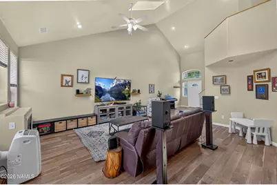 1876 W Camelot Drive, Flagstaff, AZ 86001 - Photo 3
