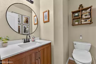 1876 W Camelot Dr, Flagstaff, AZ 86001 - Photo 13