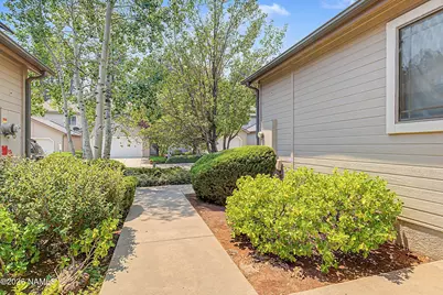 1876 W Camelot Drive, Flagstaff, AZ 86001 - Photo 29