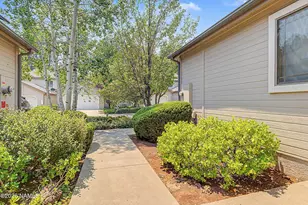 1876 W Camelot Dr, Flagstaff, AZ 86001 - Photo 29