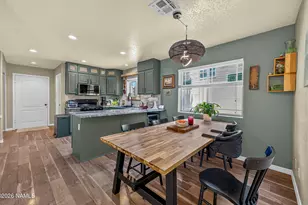 1876 W Camelot Dr, Flagstaff, AZ 86001 - Photo 7