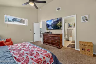 1876 W Camelot Dr, Flagstaff, AZ 86001 - Photo 17