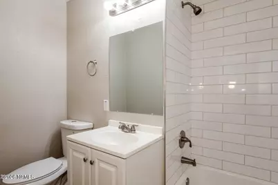 219 W Loma Linda Boulevard, Avondale, AZ 85323 - Photo 5