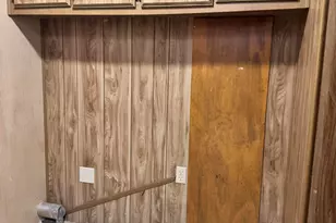 1033 N Kinsley Ave, Winslow, AZ 86047 - Photo 9
