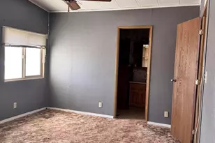 1033 N Kinsley Ave, Winslow, AZ 86047 - Photo 11