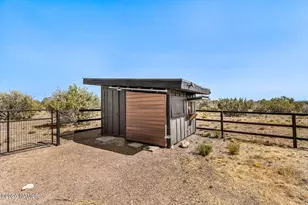 10204 S Cougar Ct, Williams, AZ 86046 - Photo 33