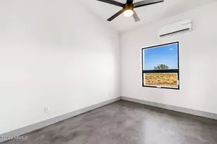10204 S Cougar Ct, Williams, AZ 86046 - Photo 15