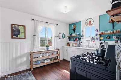 705 E Fulton Avenue, Williams, AZ 86046 - Photo 9