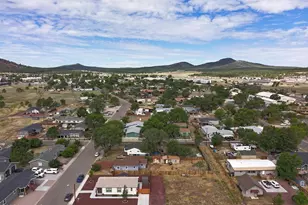 705 E Fulton Ave, Williams, AZ 86046 - Photo 27