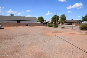 121 Hipkoe Dr, Winslow, AZ 86047 - Photo 9