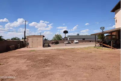 121 Hipkoe Drive, Winslow, AZ 86047 - Photo 19