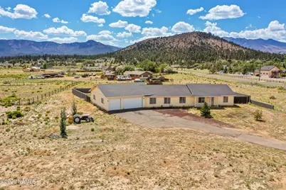 9460 N Lunar Drive, Flagstaff, AZ 86004 - Photo 3