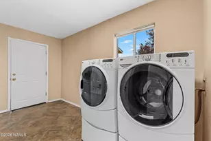 9460 N Lunar Dr, Flagstaff, AZ 86004 - Photo 25
