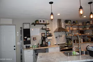 120 Navajo Dr, Winslow, AZ 86047 - Photo 33